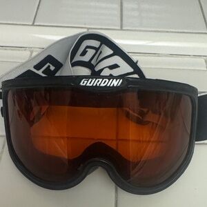 Gordini Men's Black and Orange Sunglasses